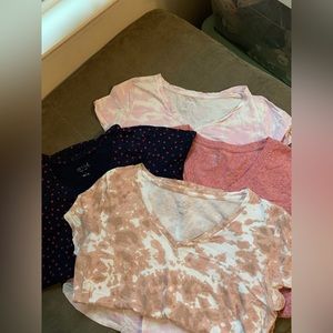 Maternity tee bundle